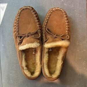 L.L. Bean Women’s Tan Suede Moccasin Slippers